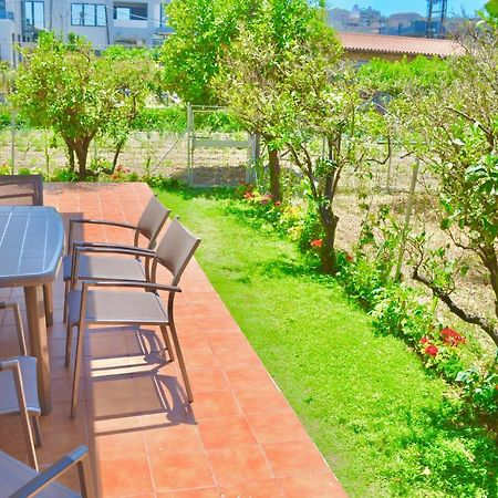 Giorgos Large Size Apartments -Family Friendly With Free Parking And Yard Views Iraklio Eksteriør bilde